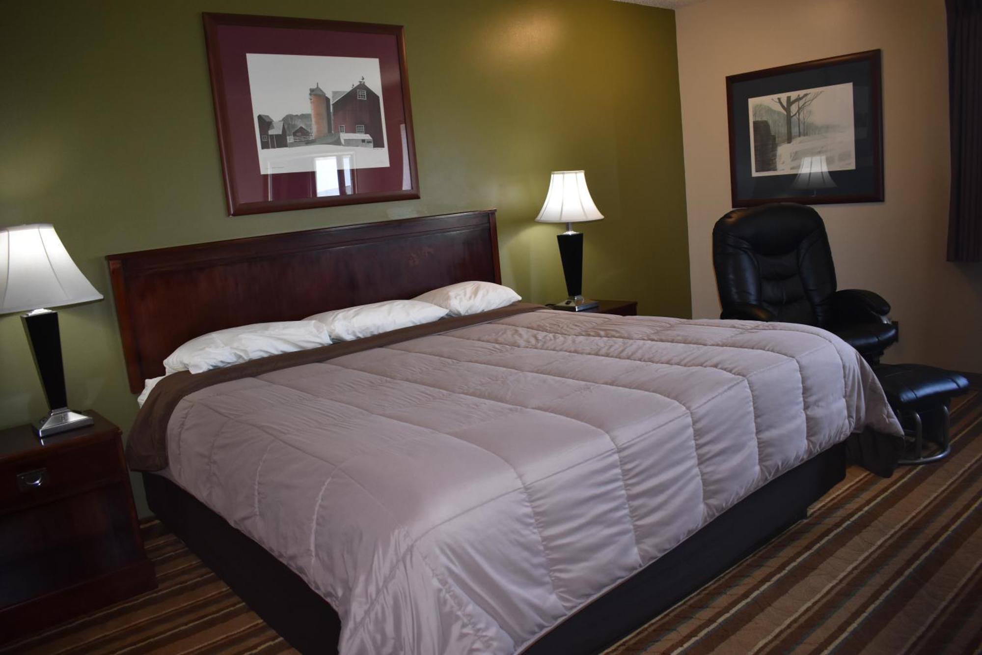 Heartland Hotel & Suites Rock Valley Экстерьер фото
